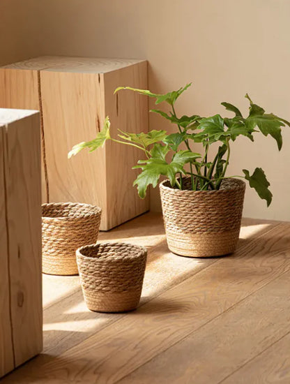 Handwoven Straw Flowerpot